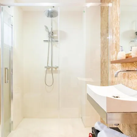 Expoholidays - Apartamento Conde Ofalia Apartment *